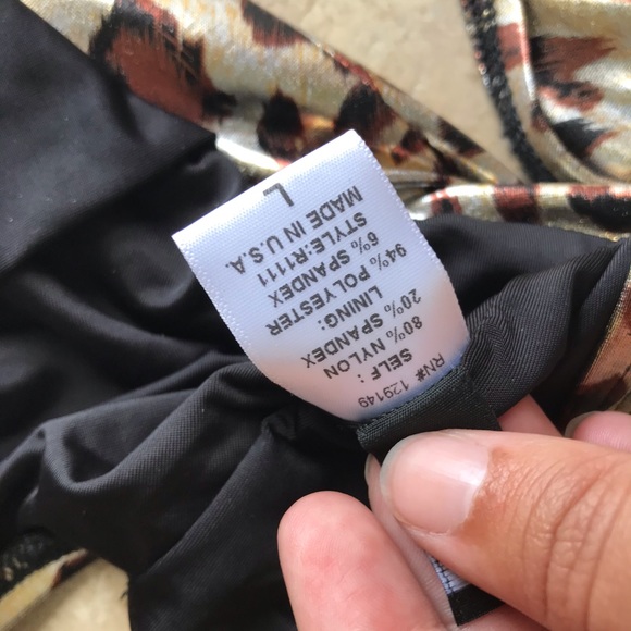 NWT Ris-K Wildcat One-Piece with Cutouts - Picture 6 of 7